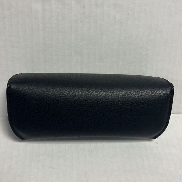 Ray Barn Black Sunglasses Case and Cleaning Cloth - Picture 6 of 11